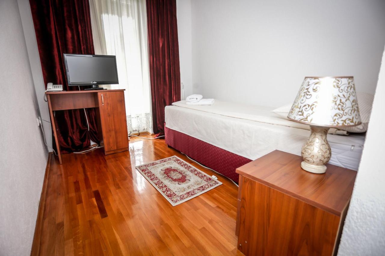 Hotel Bob ซาราเยโว ภายนอก รูปภาพ