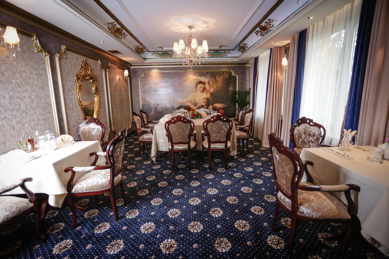 Hotel Bob ซาราเยโว ภายนอก รูปภาพ